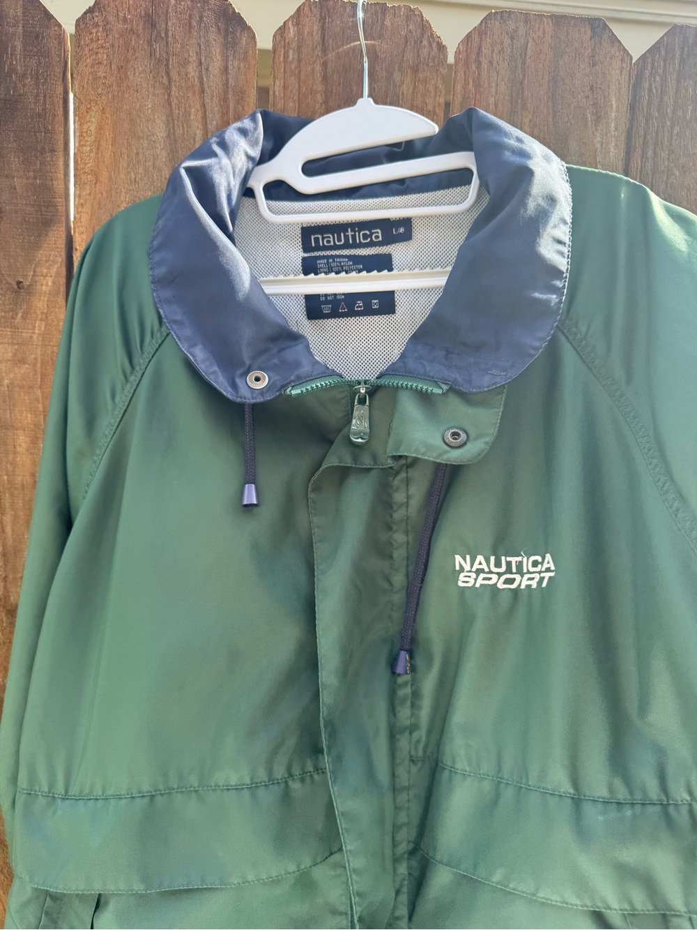 Nautica Sport Green Windbreaker with Navy Trim